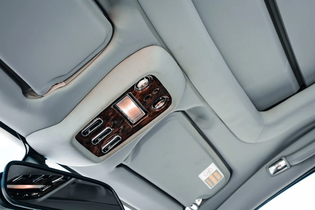 2002 Bentley Arnage - Image 27 of 30
