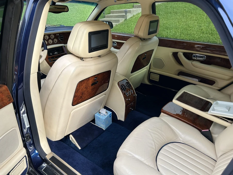 2002 Bentley Arnage - Image 25 of 31