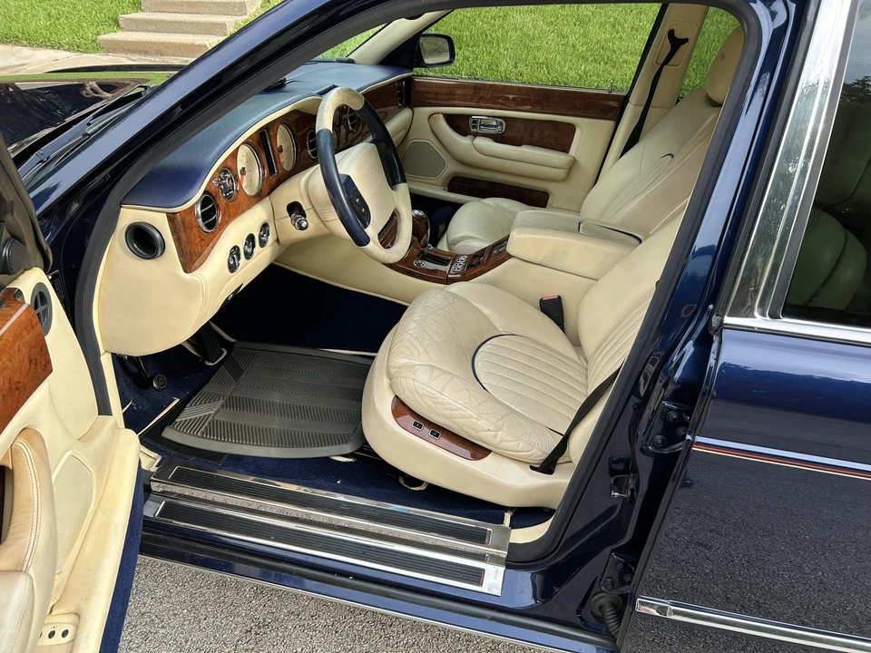 2002 Bentley Arnage - Image 18 of 31