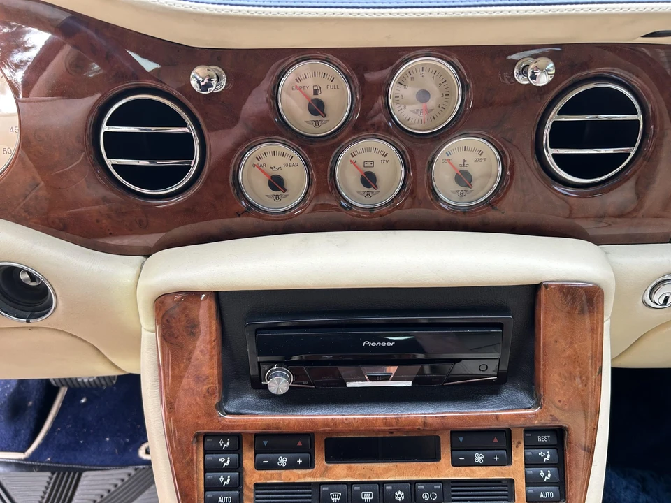 2002 Bentley Arnage - Image 23 of 31