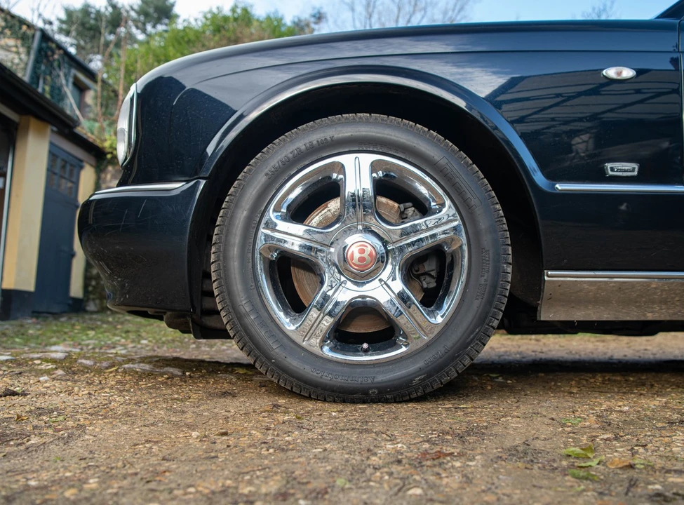 2002 Bentley Arnage - Image 11 of 30