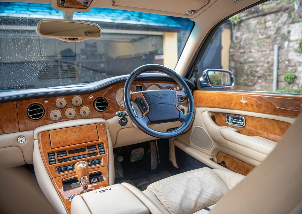 2002 Bentley Arnage - Image 14 of 30