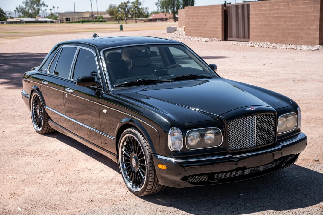 2002 Bentley Arnage R & RL - Image 2 of 31