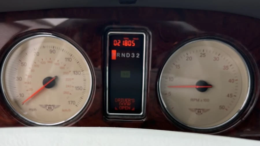 2002 Bentley Arnage - Image 6 of 19