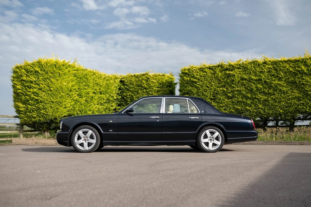 2002 Bentley Arnage T - Image 9 of 30