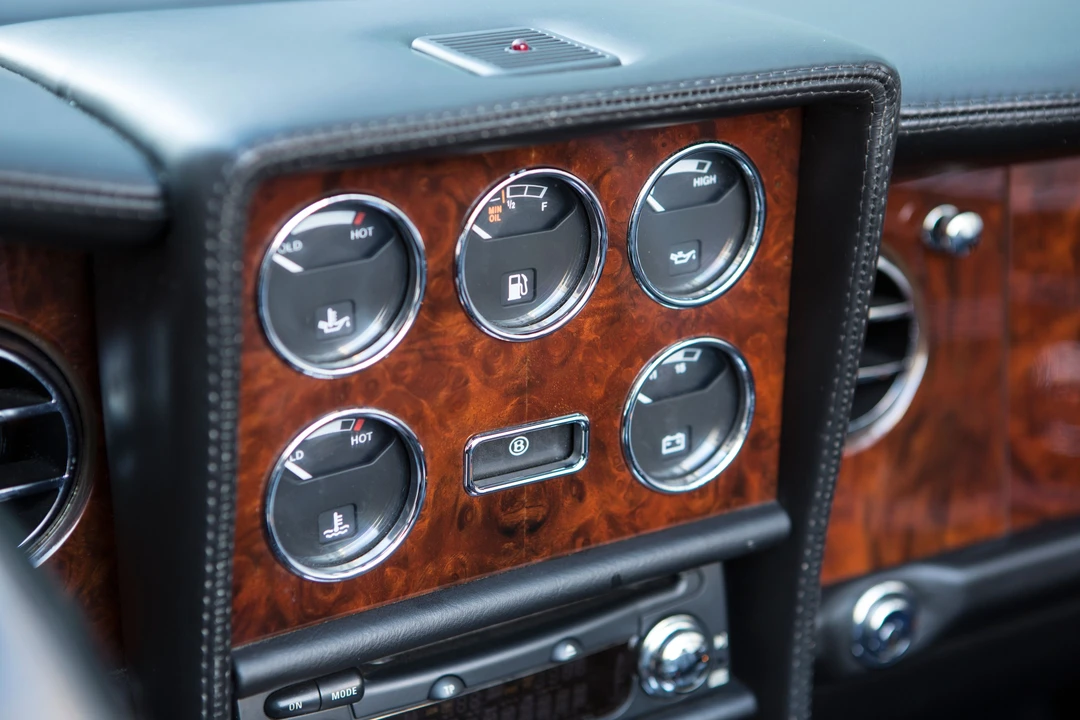 2002 Bentley Azure 1st Gen - Image 25 of 27