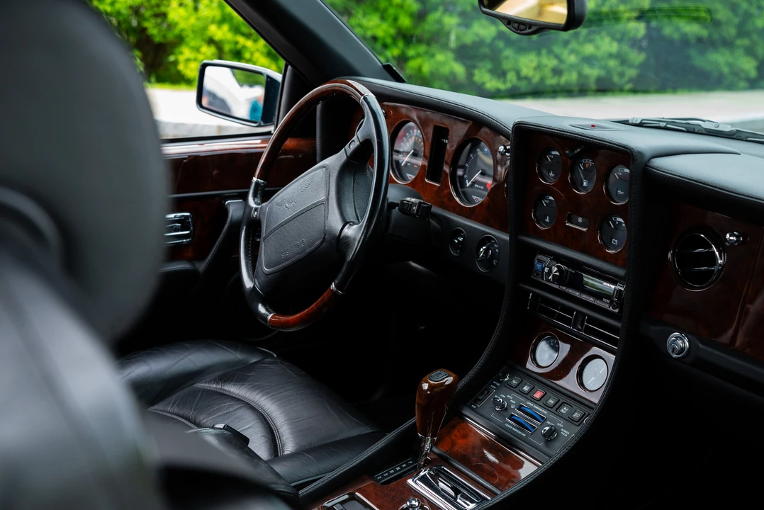2002 Bentley Azure 1st Gen - Image 22 of 27
