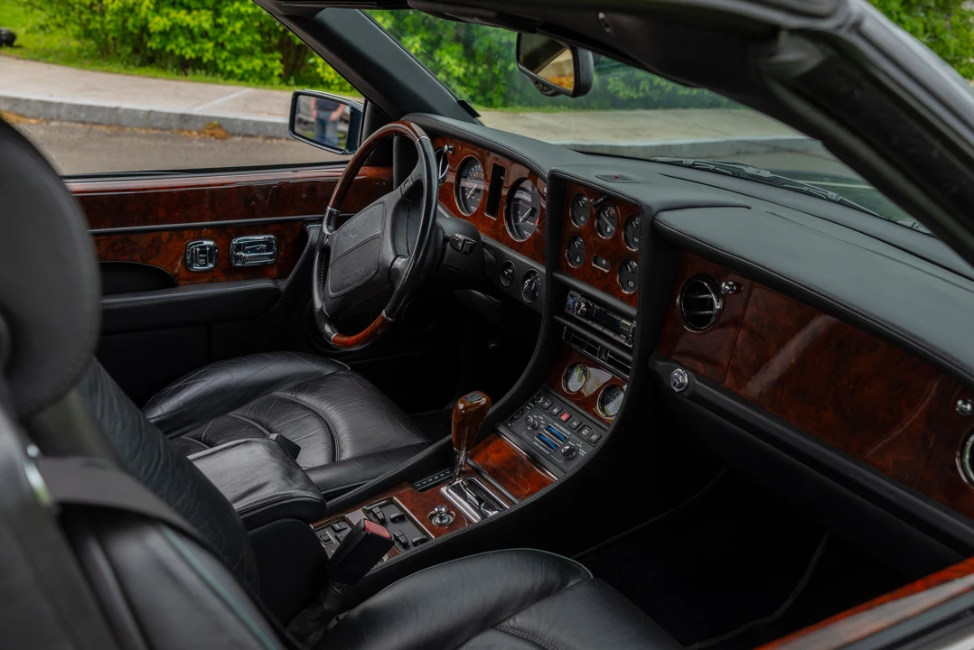 2002 Bentley Azure 1st Gen - Image 4 of 27