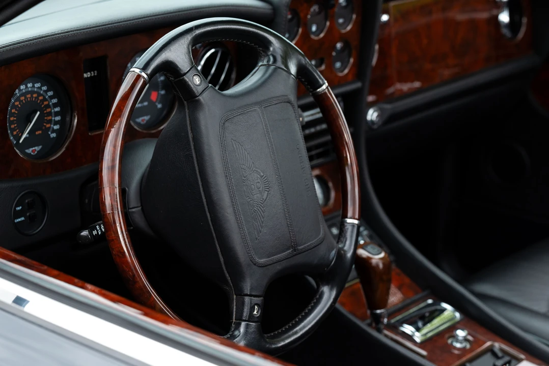 2002 Bentley Azure 1st Gen - Image 5 of 27