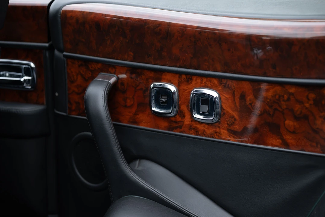 2002 Bentley Azure 1st Gen - Image 7 of 27