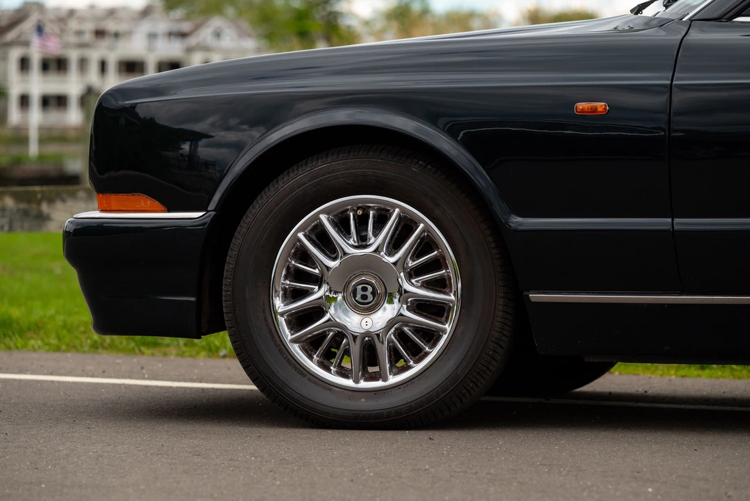 2002 Bentley Azure 1st Gen - Image 12 of 27