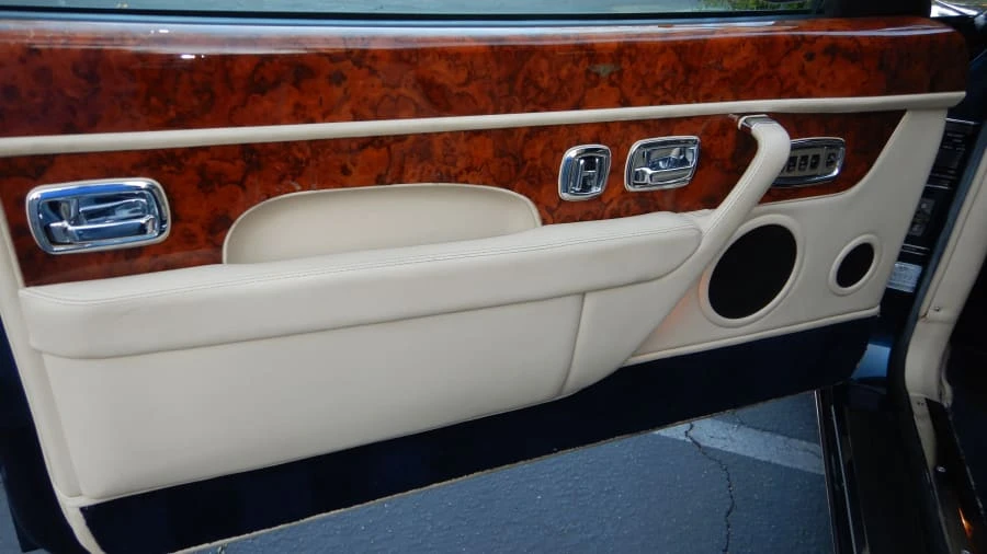 2002 Bentley Azure 1st Gen - Image 5 of 16