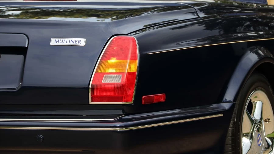 2002 Bentley Azure 1st Gen - Image 17 of 18