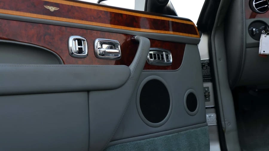 2002 Bentley Azure 1st Gen - Image 22 of 22