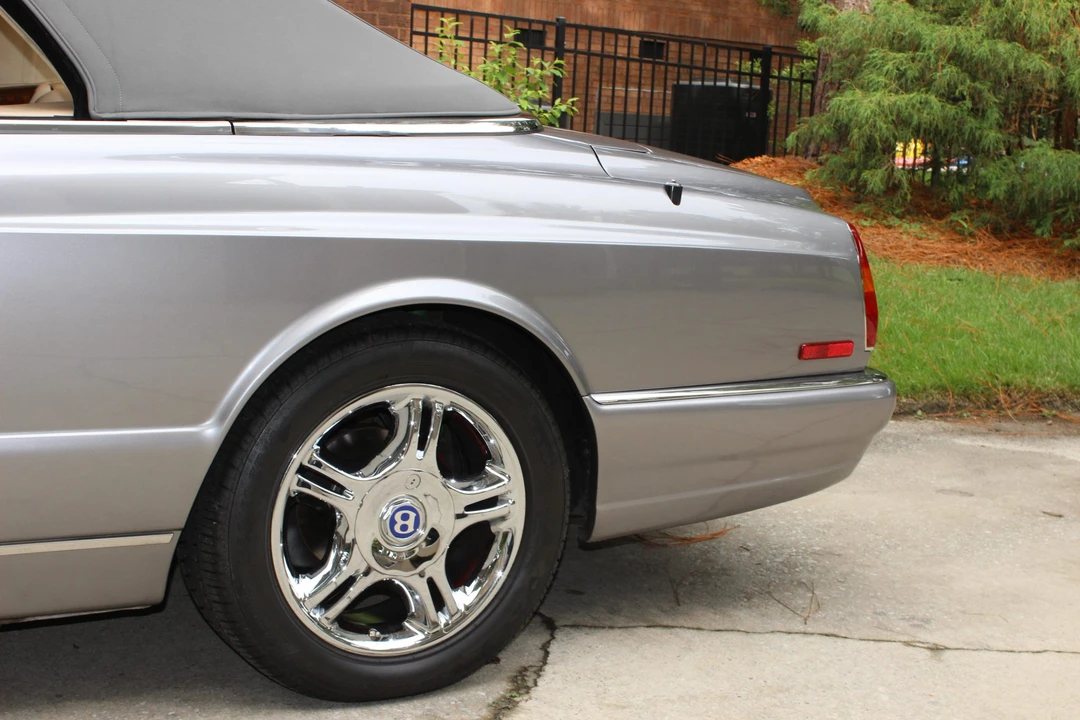 2002 Bentley Azure 1st Gen - Image 28 of 31