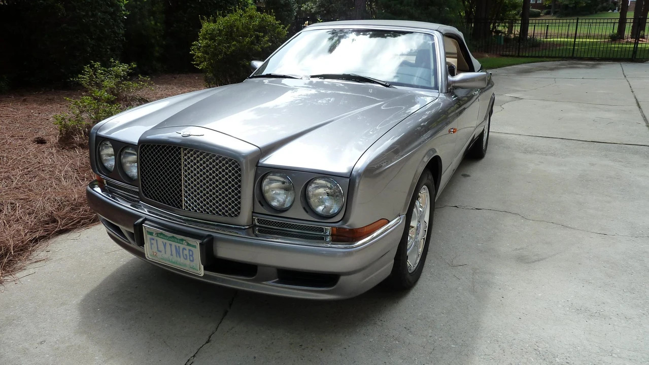 2002 Bentley Azure 1st Gen - Image 3 of 31