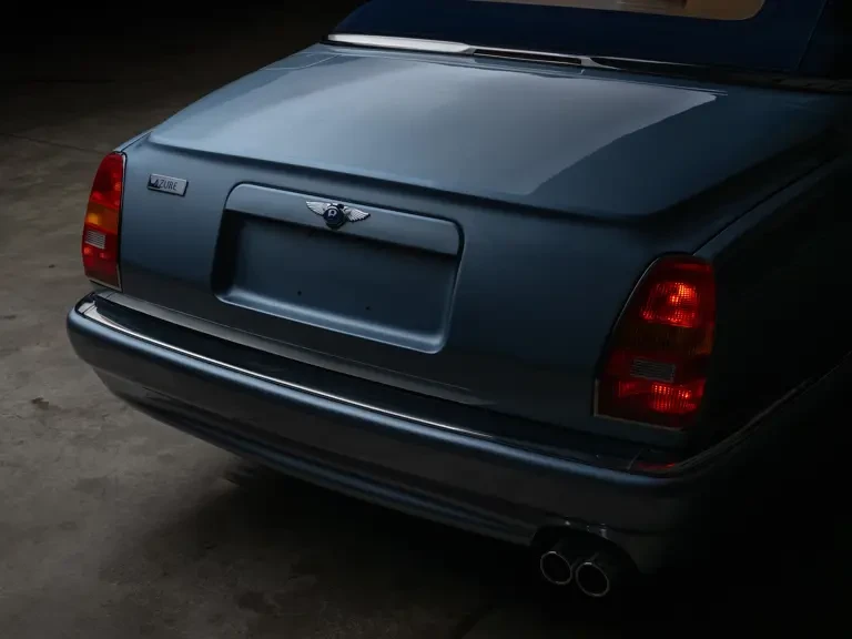 2002 Bentley Azure 1st Gen - Image 18 of 31