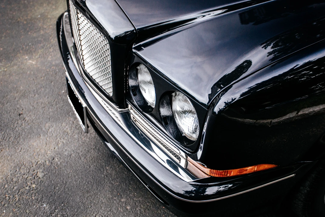 2002 Bentley Continental R - Image 2 of 31