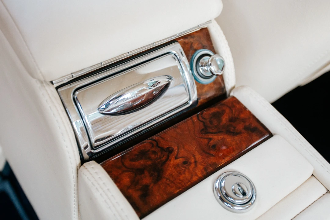 2002 Bentley Continental R - Image 24 of 31