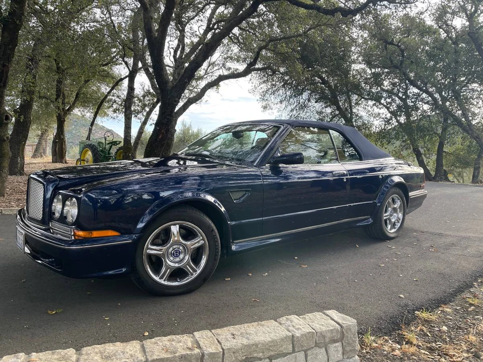 2002 Bentley Azure 1st Gen - Image 9 of 18