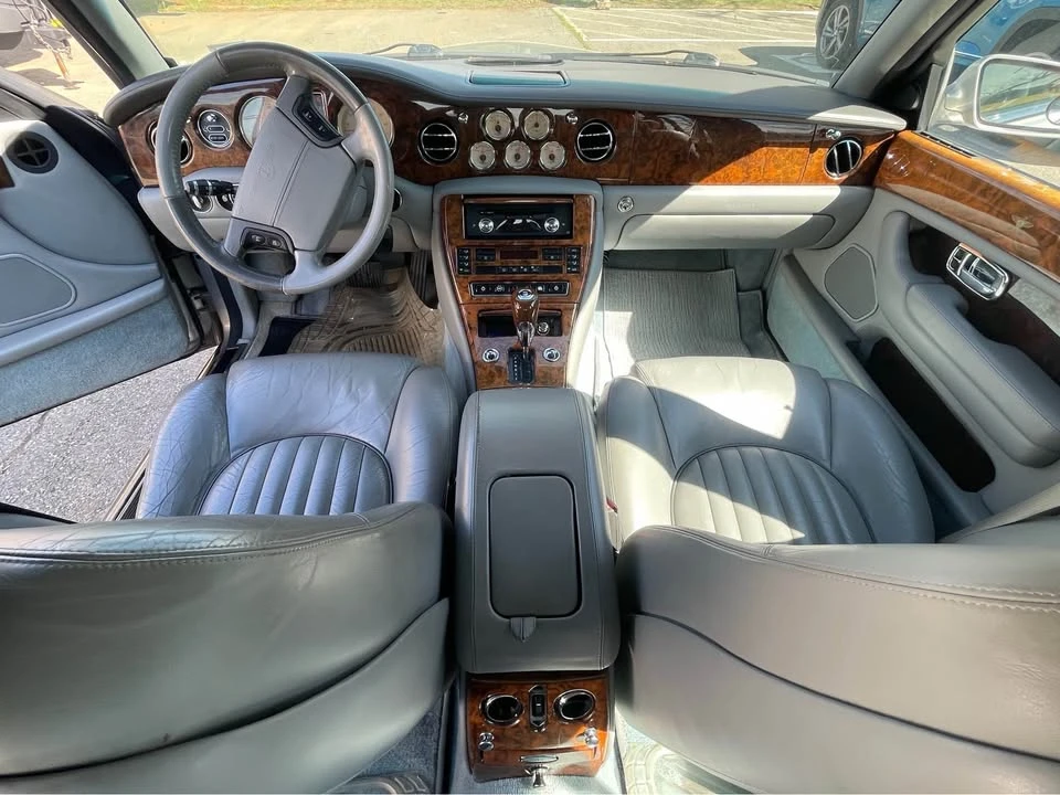 2002 Bentley Arnage R & RL - Image 9 of 15