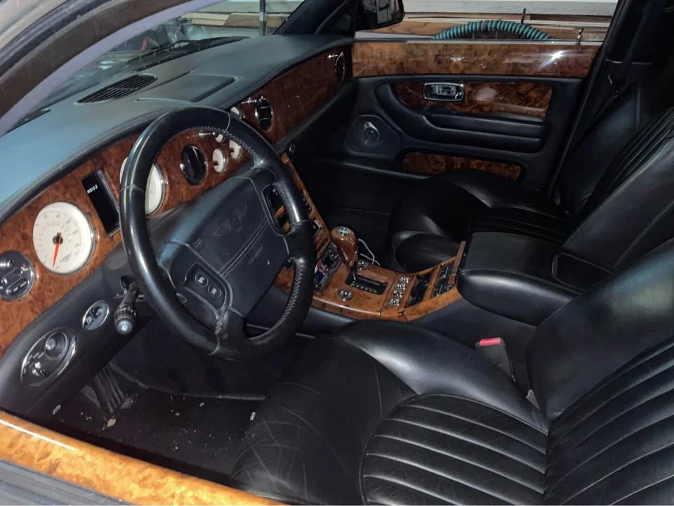 2002 Bentley Arnage R & RL - Image 2 of 8
