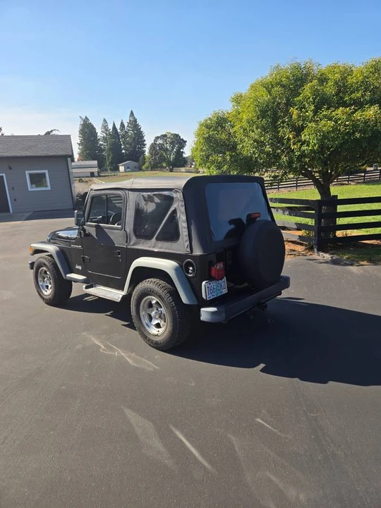 2002 Jeep TJ Wrangler - Image 3 of 8
