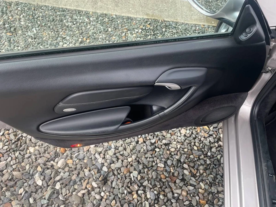 2002 Porsche 986 Boxster - Image 11 of 17