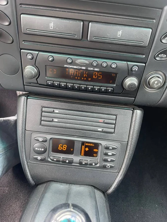 2002 Porsche 986 Boxster - Image 16 of 17