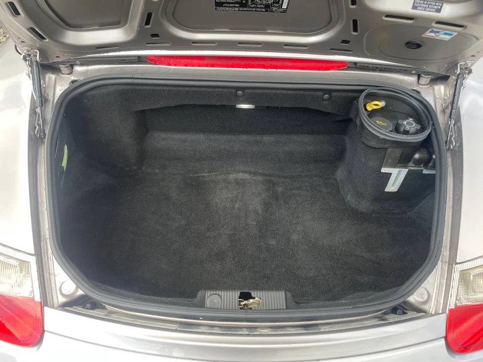 2002 Porsche 986 Boxster - Image 10 of 17