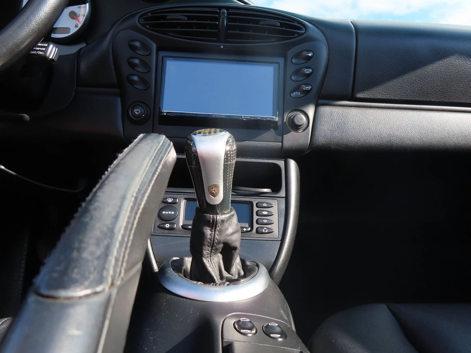 2002 Porsche 986 Boxster S - Image 14 of 31