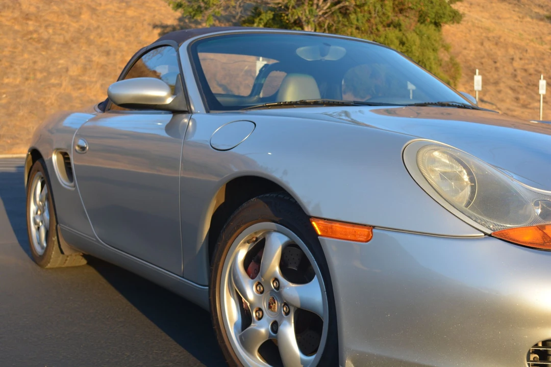 2002 Porsche 986 Boxster S - Image 5 of 18