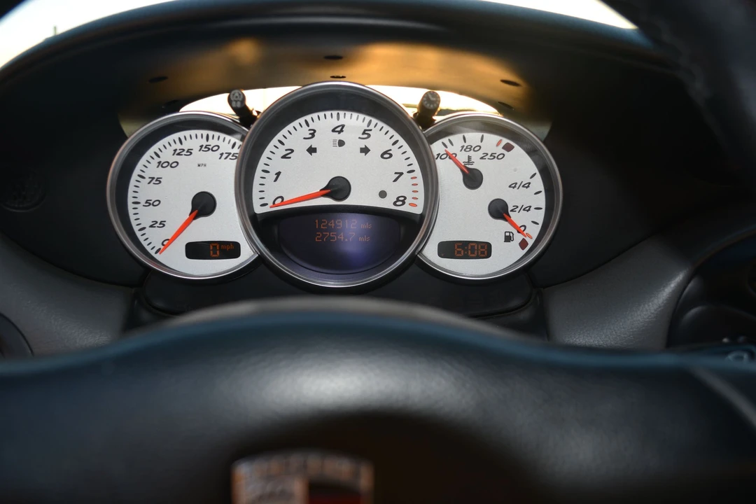 2002 Porsche 986 Boxster S - Image 15 of 18
