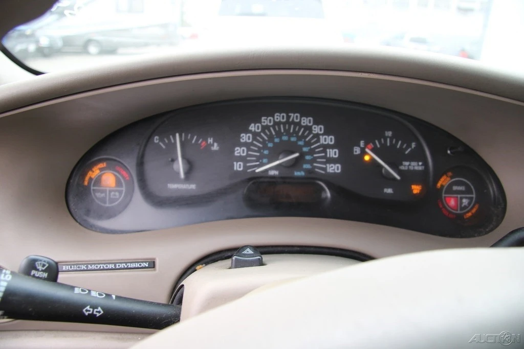 2002 Buick Century - Image 14 of 21