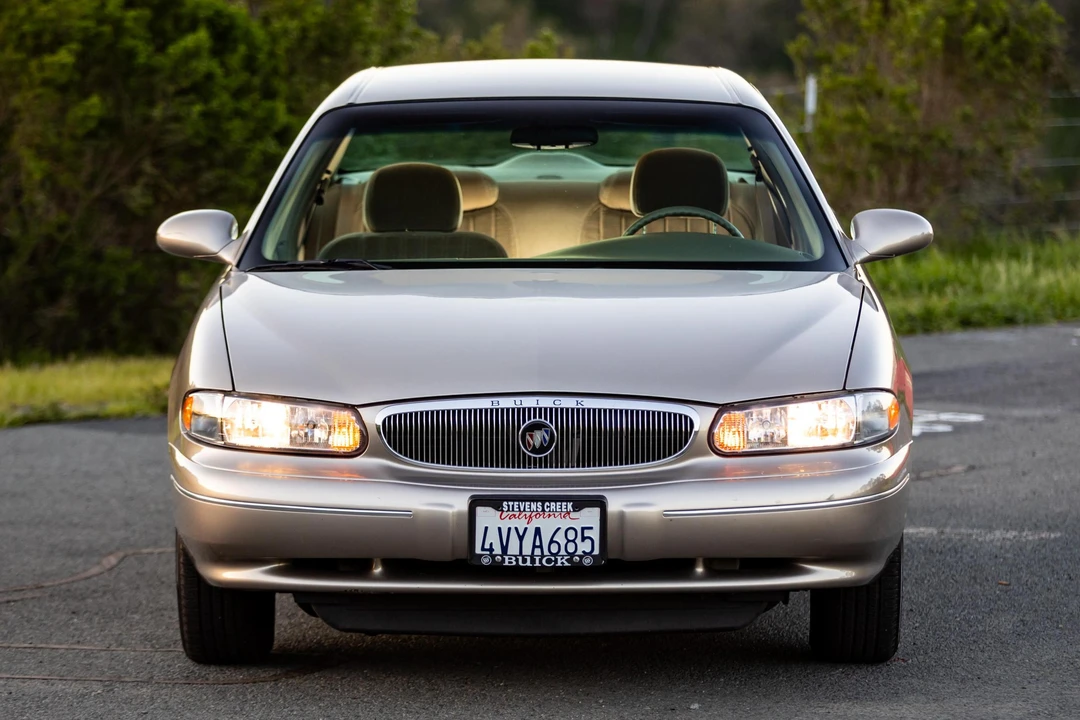 2002 Buick Century - Image 2 of 31