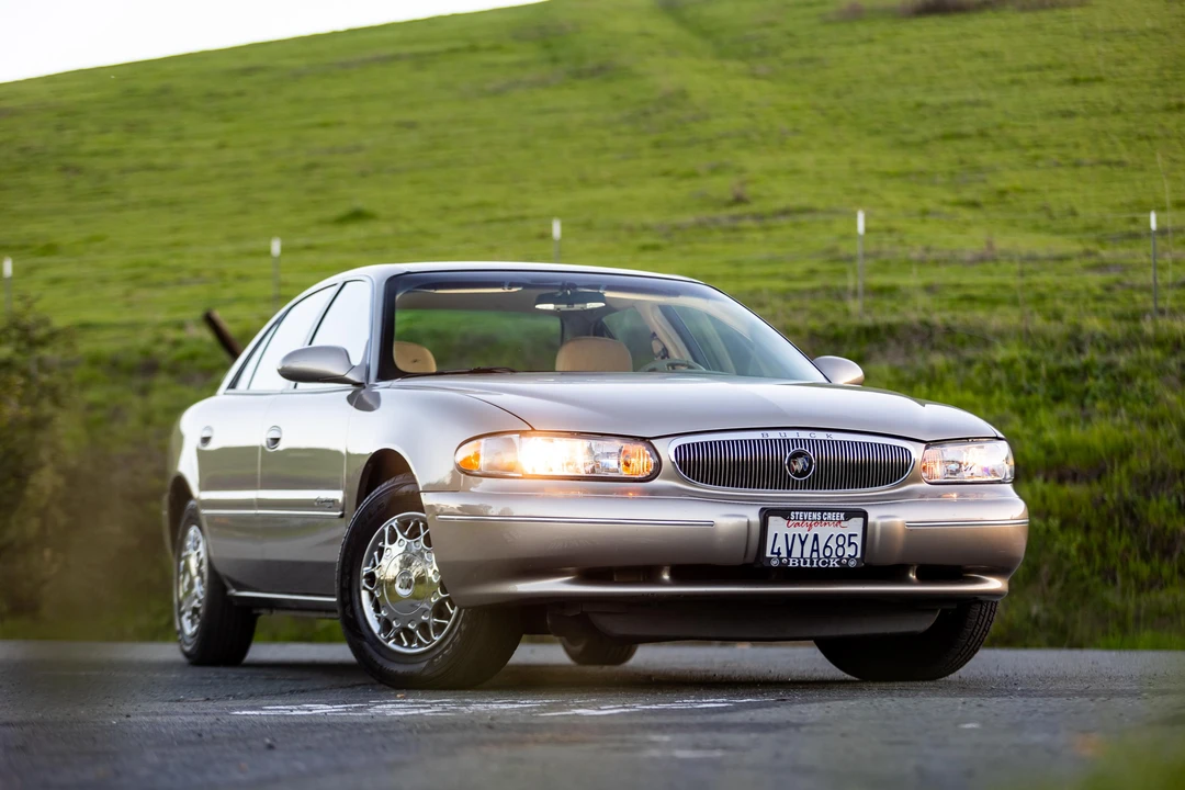 2002 Buick Century - Image 30 of 31