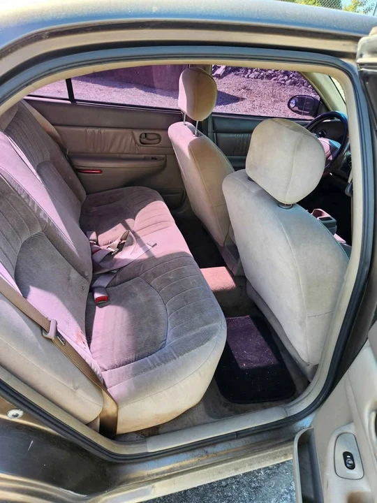2002 Buick Century - Image 5 of 6