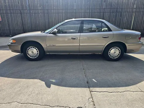 2002 Buick Century Sedan 4D