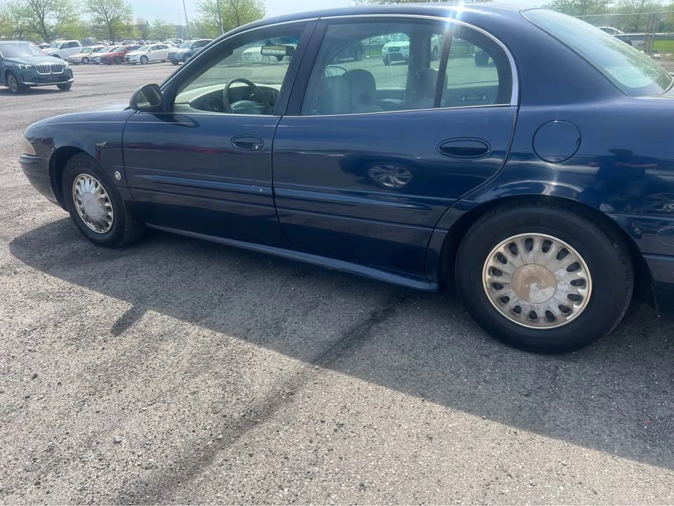 2002 Buick LeSabre - Image 2 of 16