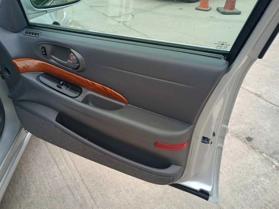 2002 Buick LeSabre - Image 13 of 15