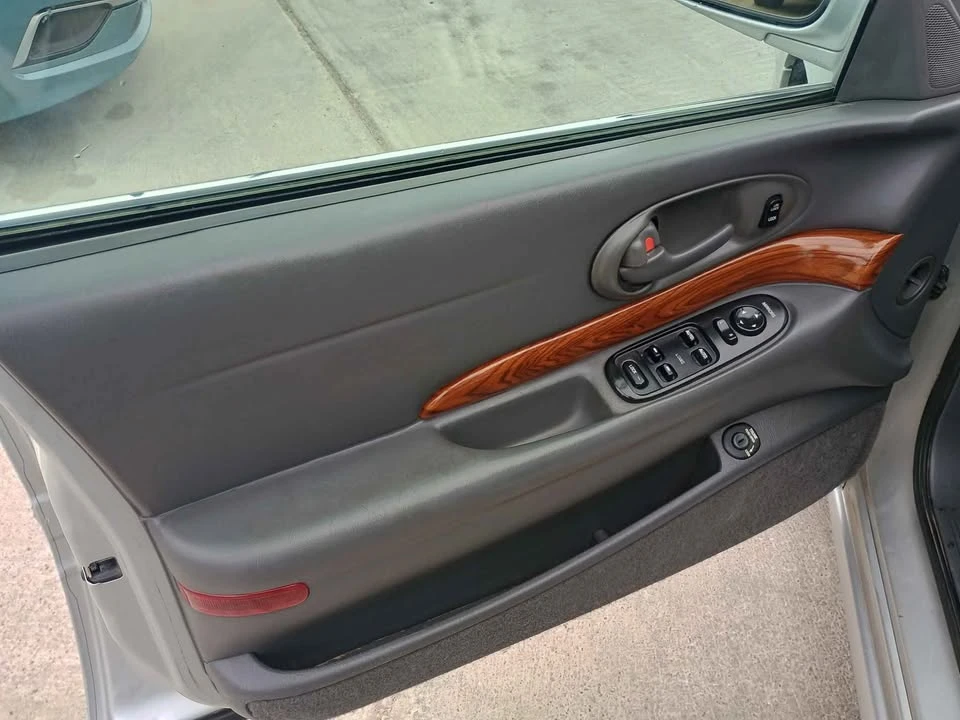 2002 Buick LeSabre - Image 7 of 15