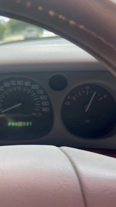 2002 Buick LeSabre - Image 6 of 6