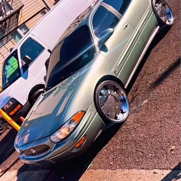 2002 Buick LeSabre Custom Sedan 4D