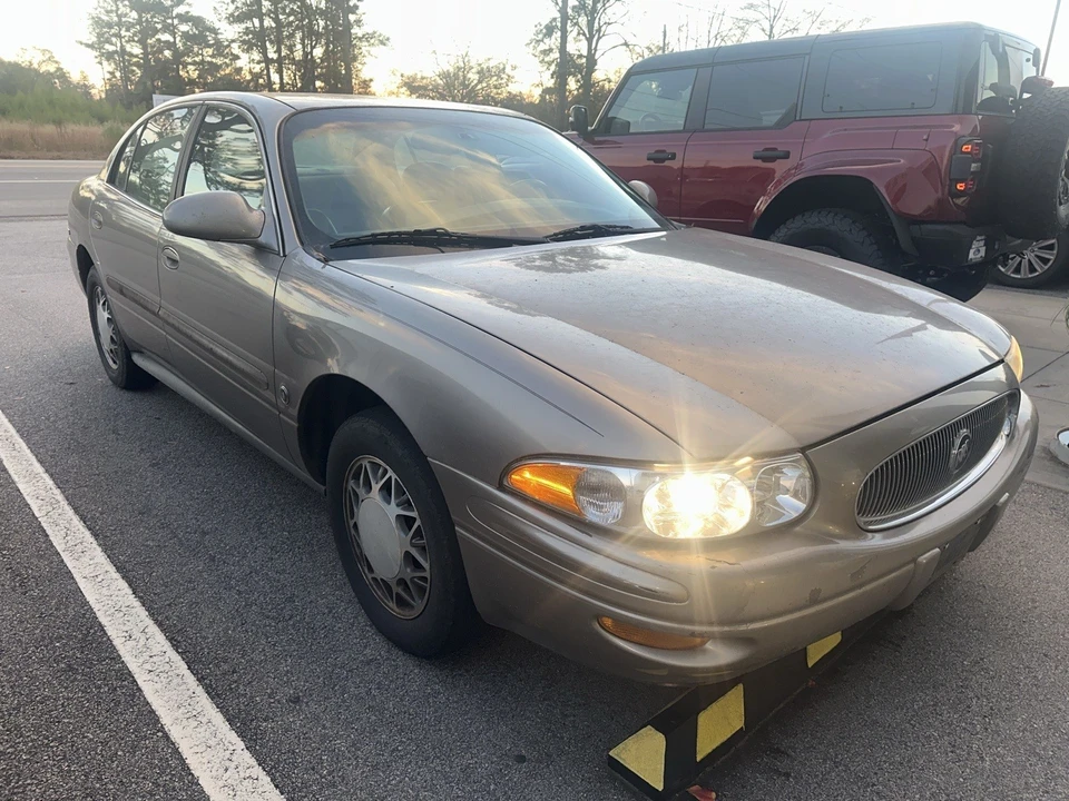 2002 Buick LeSabre - Image 3 of 10