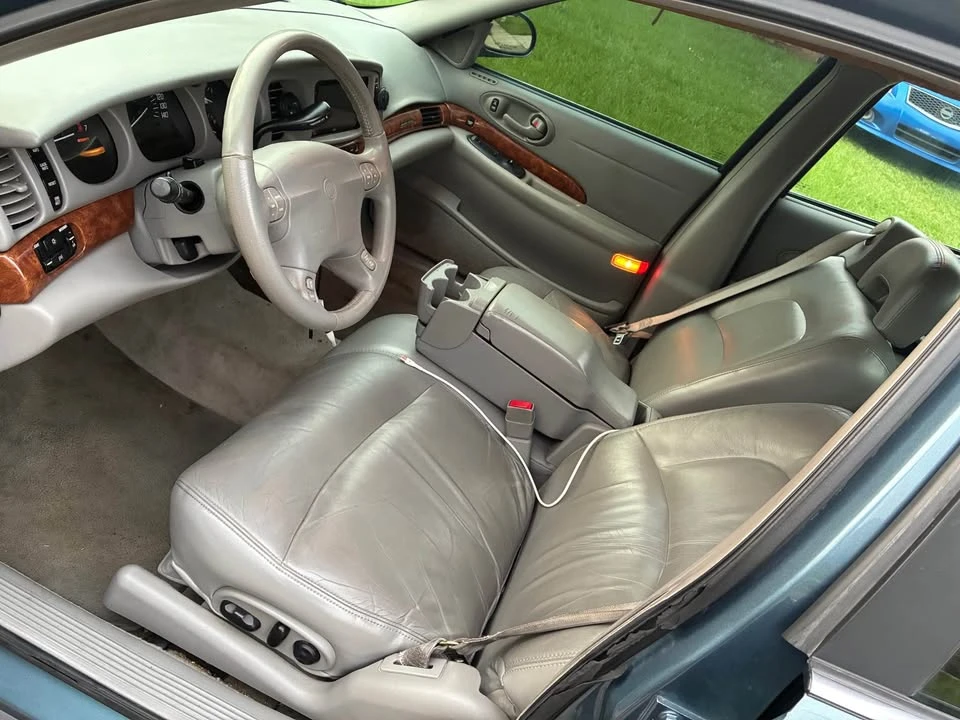2002 Buick LeSabre - Image 6 of 8