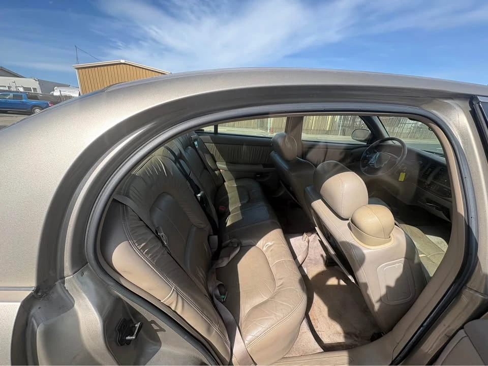 2002 Buick Park Avenue - Image 6 of 6