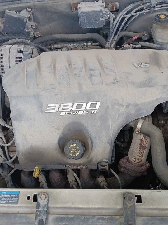 2002 Buick Park Avenue - Image 10 of 11
