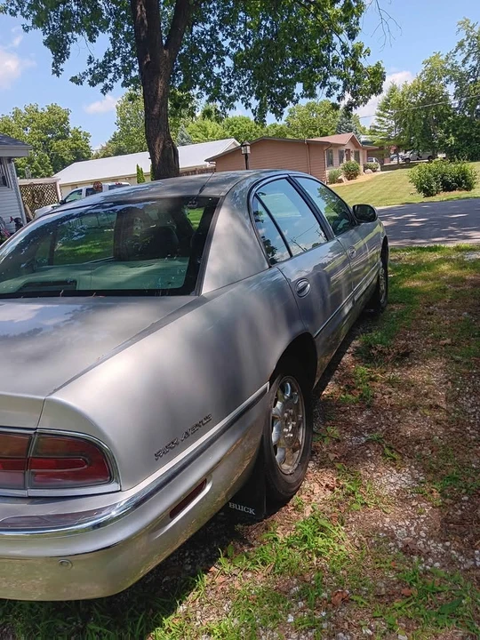 2002 Buick Park Avenue - Image 3 of 11