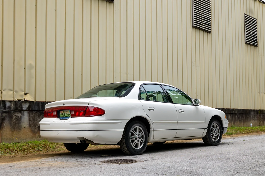 2002 Buick Regal - Image 13 of 31