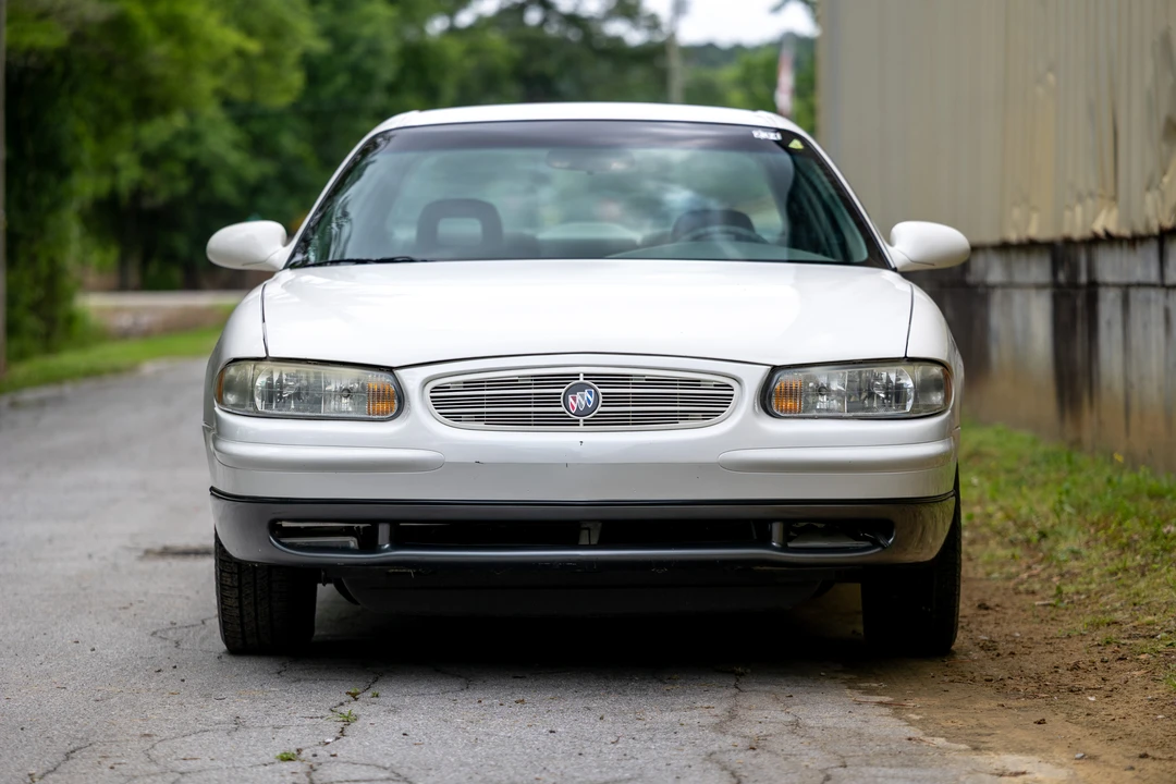 2002 Buick Regal - Image 5 of 31